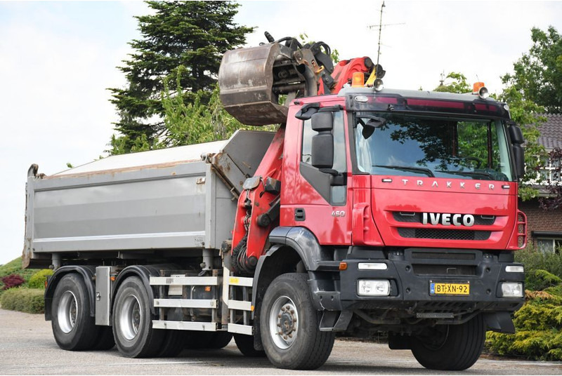 Iveco TRAKKER 450ps !!Z-KRAAN!!RADIO REMOTE!!3 SIDED TIPPER!!EURO5!! 10MM CHASSIS LIBIA!! - Kipper, Autokran: das Bild 3 Iveco TRAKKER 450ps !!Z-KRAAN!!RADIO REMOTE!!3 SIDED TIPPER!!EURO5!! 10MM CHASSIS LIBIA!! - Kipper, Autokran: das Bild 3
