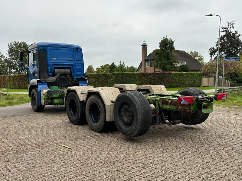 MAN TGA 35.480 8x4!!TRIPLE CHASSIS!! - Fahrgestell LKW: das Bild 5 MAN TGA 35.480 8x4!!TRIPLE CHASSIS!! - Fahrgestell LKW: das Bild 5