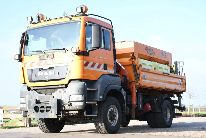 MAN TGS 18.320 4x4!! KRAN/!!!WINTERDIENST/DREISEITENKIPPER!!KOMMUNAL/KLIMA!! - Kipper, Autokran: das Bild 4 MAN TGS 18.320 4x4!! KRAN/!!!WINTERDIENST/DREISEITENKIPPER!!KOMMUNAL/KLIMA!! - Kipper, Autokran: das Bild 4