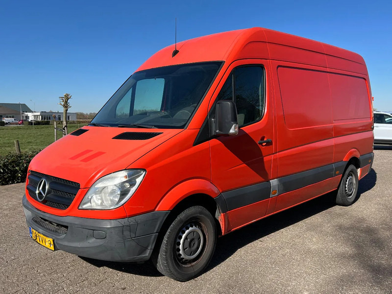 Mercedes-Benz Sprinter 211 211 CDI L2H2 366 DC - Kleintransporter: das Bild 1 Mercedes-Benz Sprinter 211 211 CDI L2H2 366 DC - Kleintransporter: das Bild 1