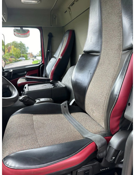 Volvo FMX 330 EURO6!!6X4!!VOORAS AANGEDREVEN!!Z-Kraan/KIPPER!! – Leasing Volvo FMX 330 EURO6!!6X4!!VOORAS AANGEDREVEN!!Z-Kraan/KIPPER!!: das Bild 16