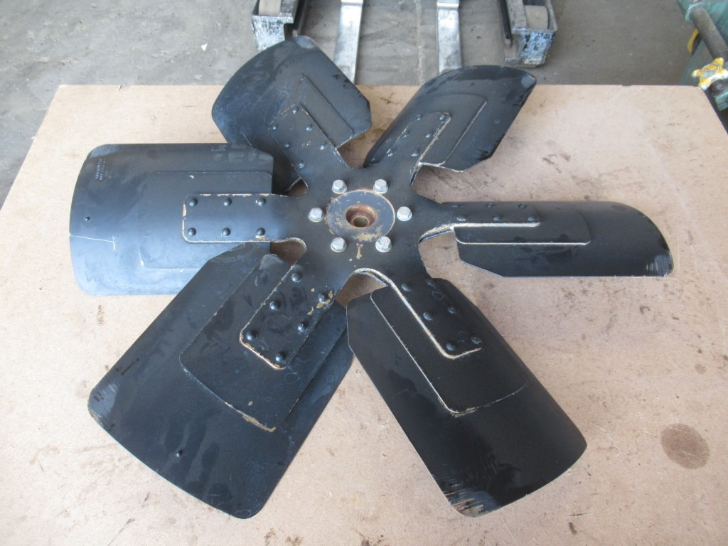 Caterpillar 1197864 - Ventilator für Baumaschine: das Bild 1 Caterpillar 1197864 - Ventilator für Baumaschine: das Bild 1