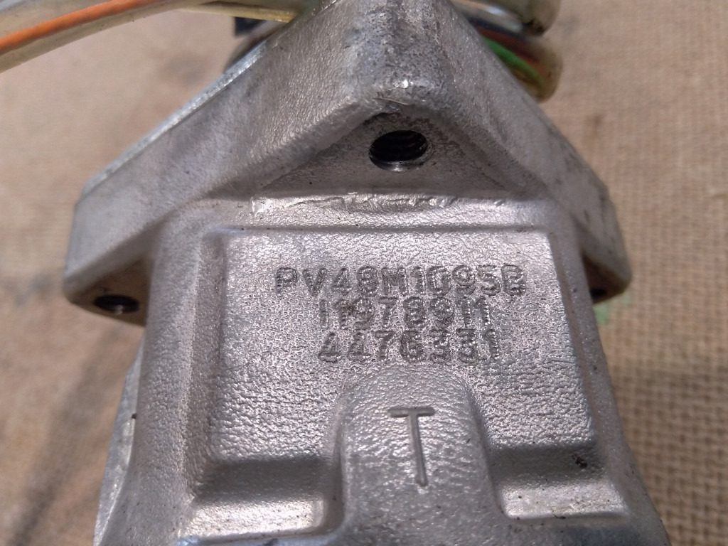 Fahrerhaus und Interieur für Baumaschine Hitachi 4476331: das Bild 6