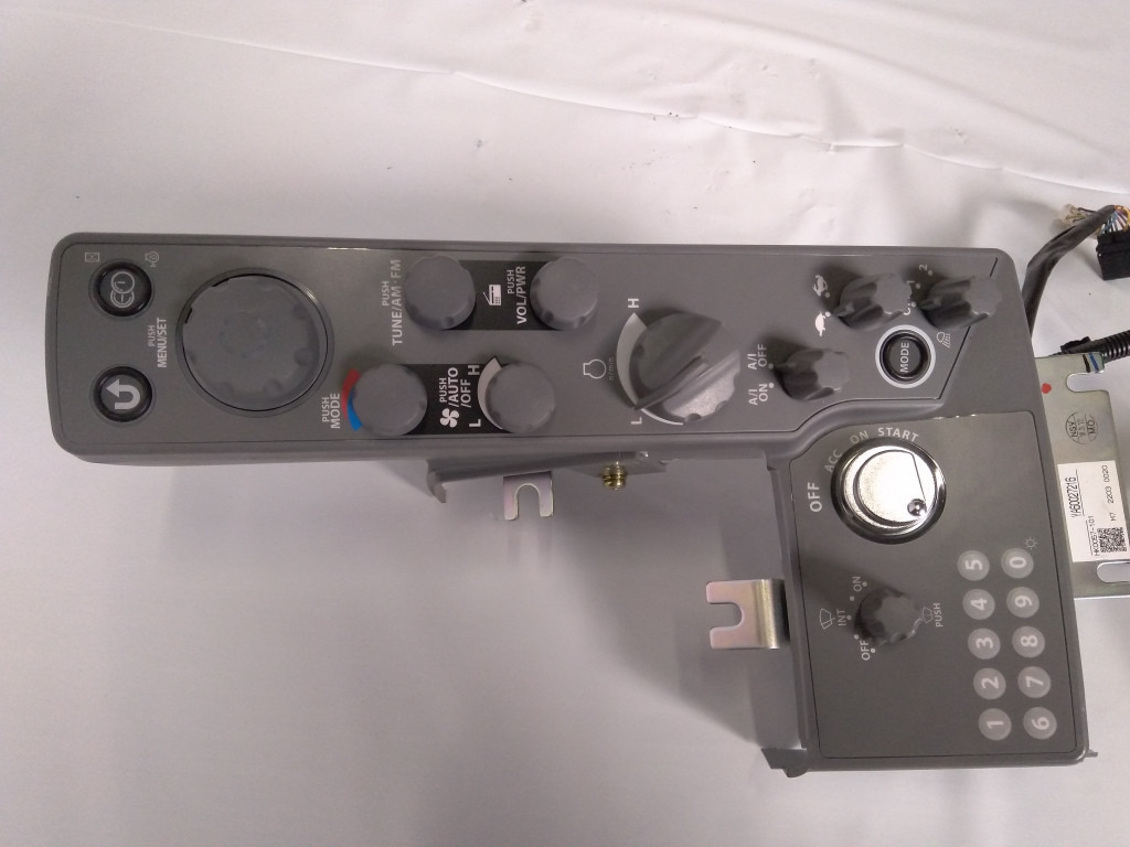 Hitachi 9315463 - 4705920 - Armaturenbrett für Baumaschine: das Bild 2 Hitachi 9315463 - 4705920 - Armaturenbrett für Baumaschine: das Bild 2