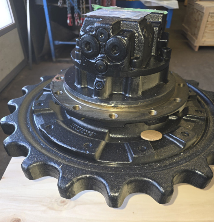 Hitachi YD60000921 - 4448342 - Fahrantrieb für Baumaschine: das Bild 4 Hitachi YD60000921 - 4448342 - Fahrantrieb für Baumaschine: das Bild 4