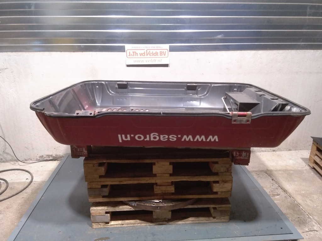 Hitachi ZX280LC-3 - - Karosserie und Außen für Baumaschine: das Bild 1 Hitachi ZX280LC-3 - - Karosserie und Außen für Baumaschine: das Bild 1