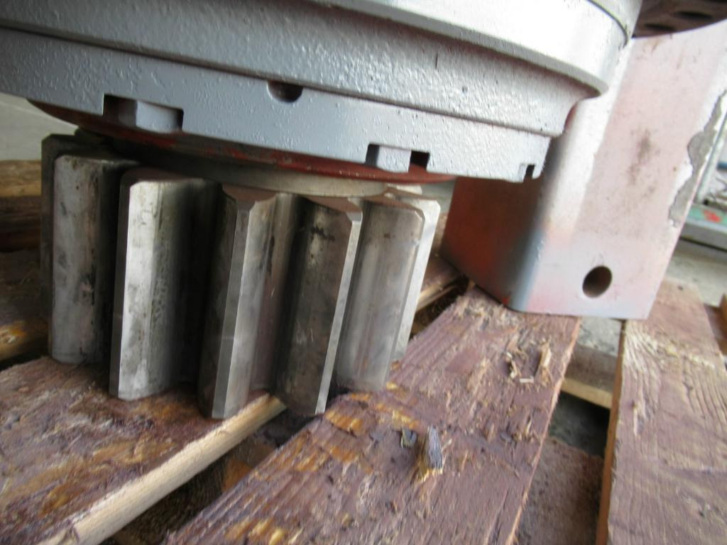 Kawasaki SX504BM-RG250SM-2 - - Schwenkmotor für Baumaschine: das Bild 5 Kawasaki SX504BM-RG250SM-2 - - Schwenkmotor für Baumaschine: das Bild 5