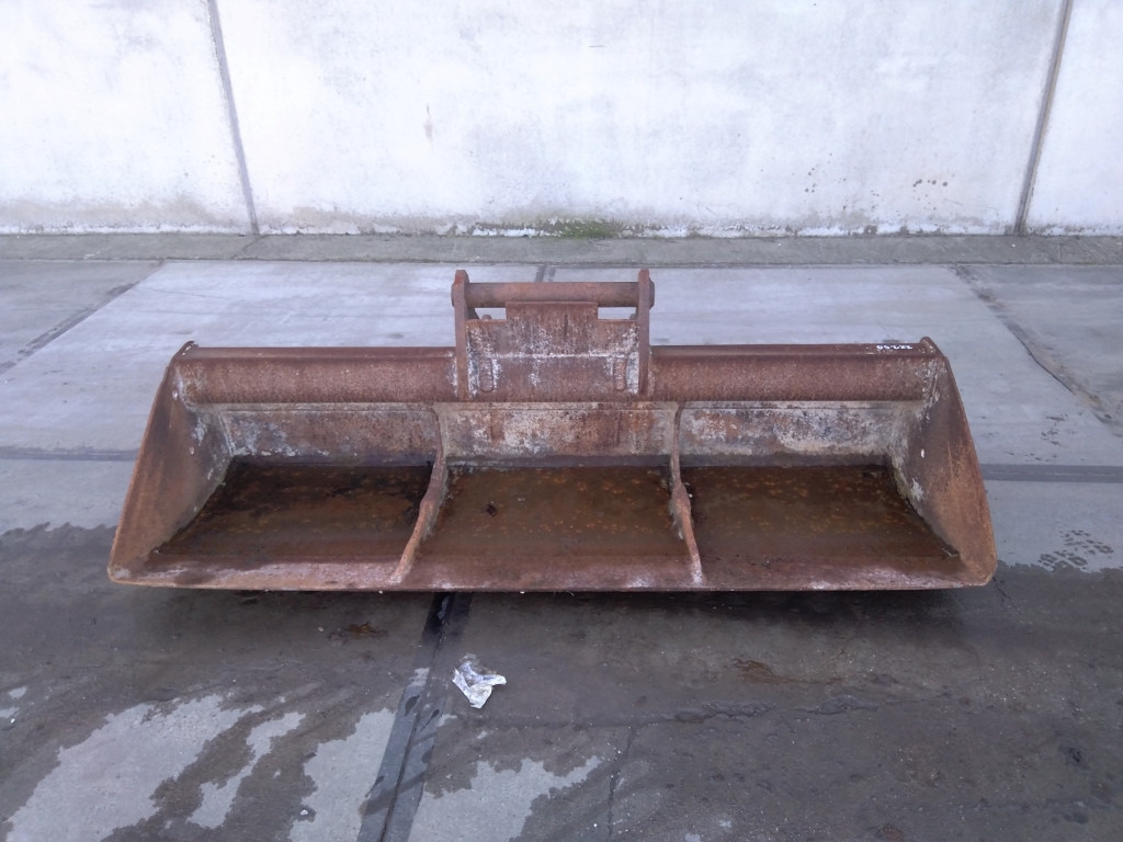 Oilquick 2.0m Wide OilQuick OQ65 Cleanup Bucket - OQ65 - Schaufel für Baumaschine: das Bild 1 Oilquick 2.0m Wide OilQuick OQ65 Cleanup Bucket - OQ65 - Schaufel für Baumaschine: das Bild 1