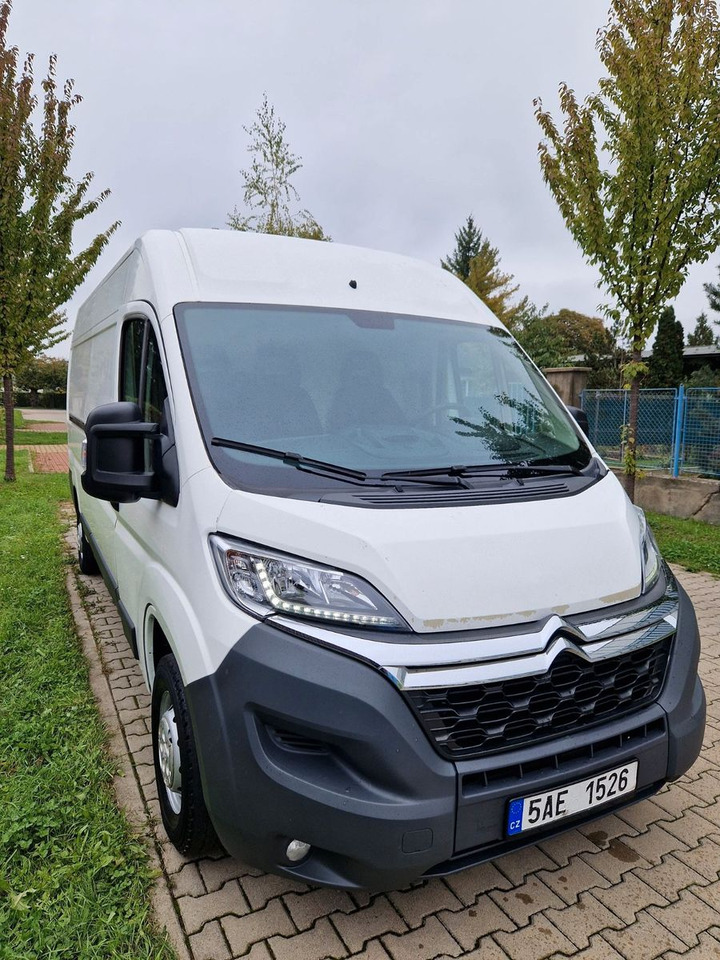 Citroën Jumper Grossraumkasten 35 L3H2 Profi HDi 180 - Kastenwagen: das Bild 3 Citroën Jumper Grossraumkasten 35 L3H2 Profi HDi 180 - Kastenwagen: das Bild 3