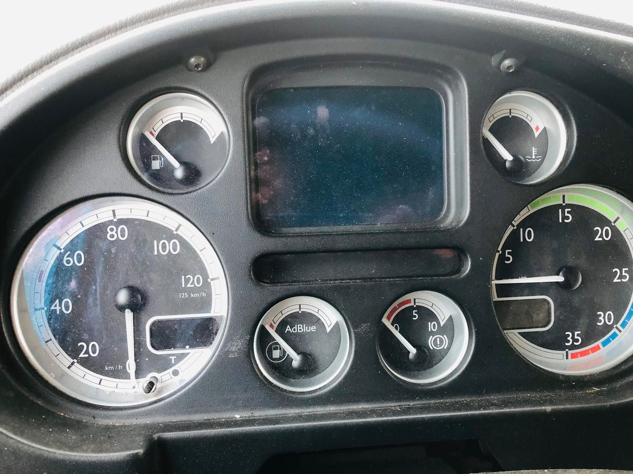 DAF LA LF45.220 G12 - Plane LKW: das Bild 5 DAF LA LF45.220 G12 - Plane LKW: das Bild 5