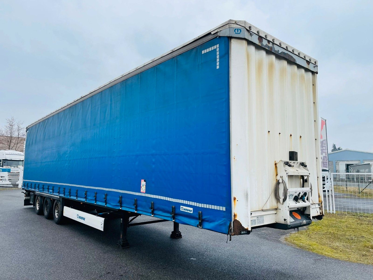 Krone SD MEGA LINER - Planenauflieger: das Bild 3 Krone SD MEGA LINER - Planenauflieger: das Bild 3