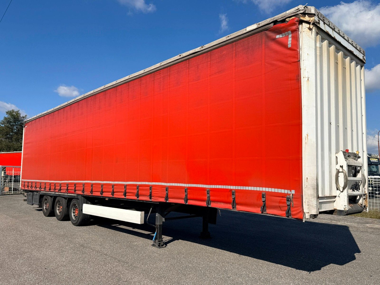 Krone SD - Planenauflieger: das Bild 3 Krone SD - Planenauflieger: das Bild 3