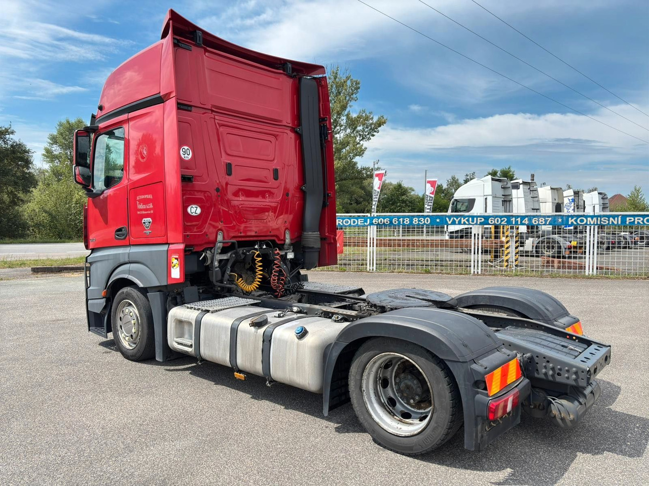 Mercedes-Benz Actros 1845 - Sattelzugmaschine: das Bild 4 Mercedes-Benz Actros 1845 - Sattelzugmaschine: das Bild 4