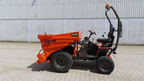 Ausa D150RM - Asphalttechnik: das Bild 5 Ausa D150RM - Asphalttechnik: das Bild 5