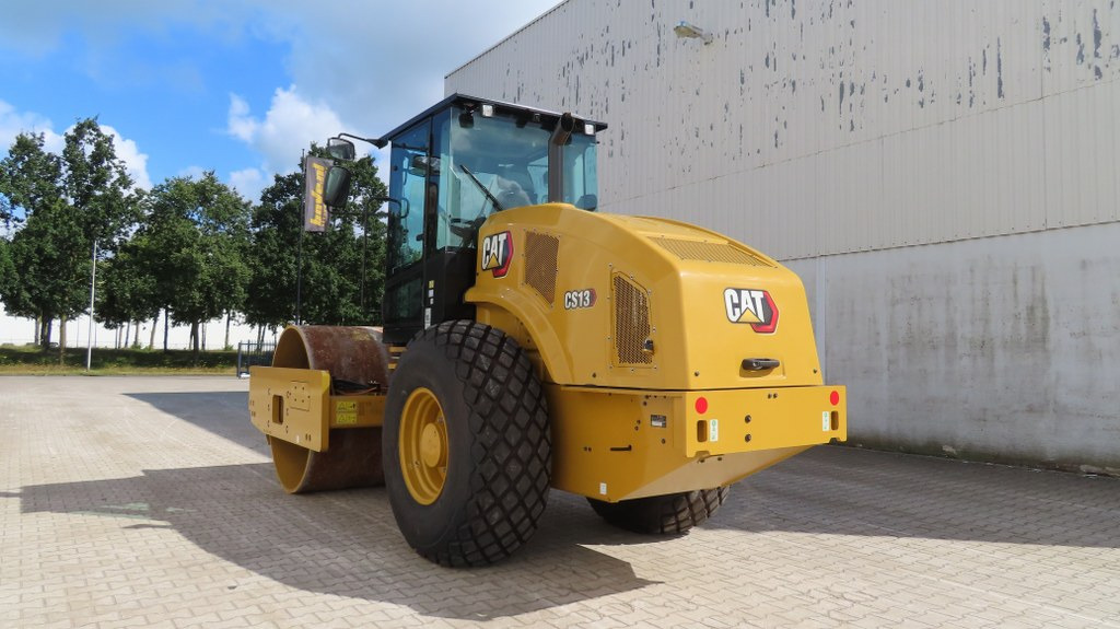 Caterpillar CS13 - Walzenzug: das Bild 4 Caterpillar CS13 - Walzenzug: das Bild 4