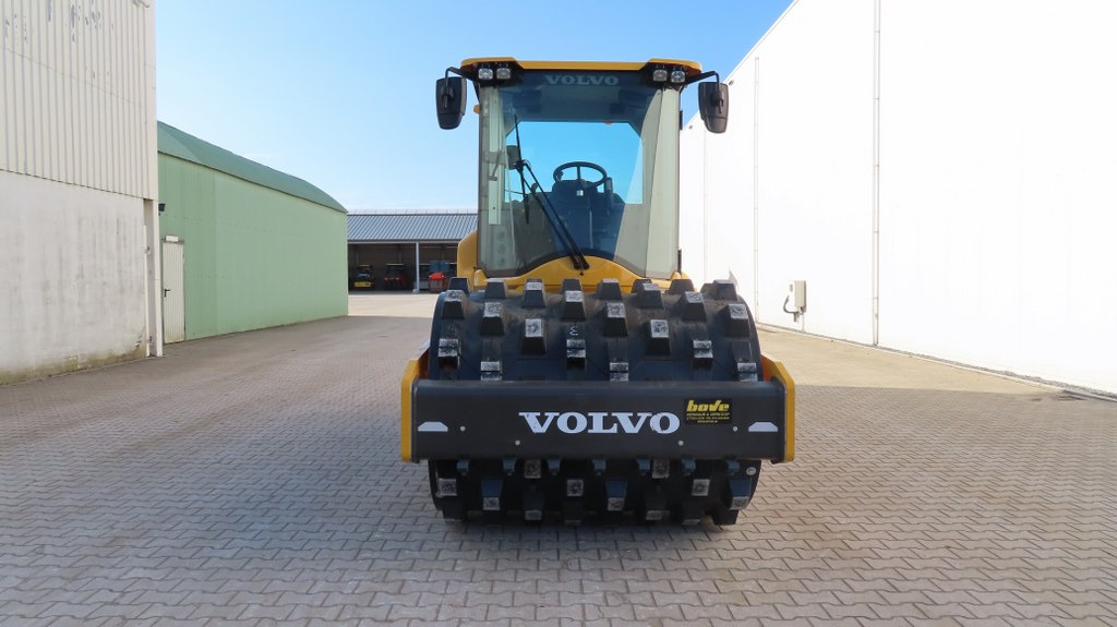 Walzenzug Volvo SD 75 B: das Bild 7