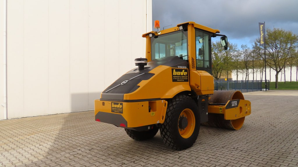 Volvo SD 75 B - Walzenzug: das Bild 2 Volvo SD 75 B - Walzenzug: das Bild 2
