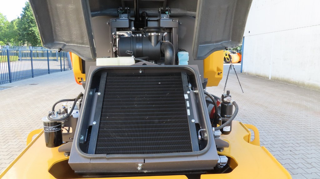 Walzenzug Volvo SD 75 B: das Bild 10