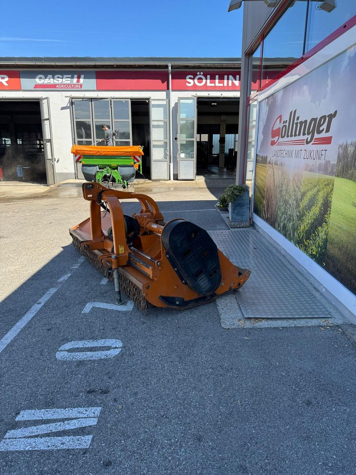 Berti TBFM 300 - Schlegelmäher/ Mulcher: das Bild 4 Berti TBFM 300 - Schlegelmäher/ Mulcher: das Bild 4