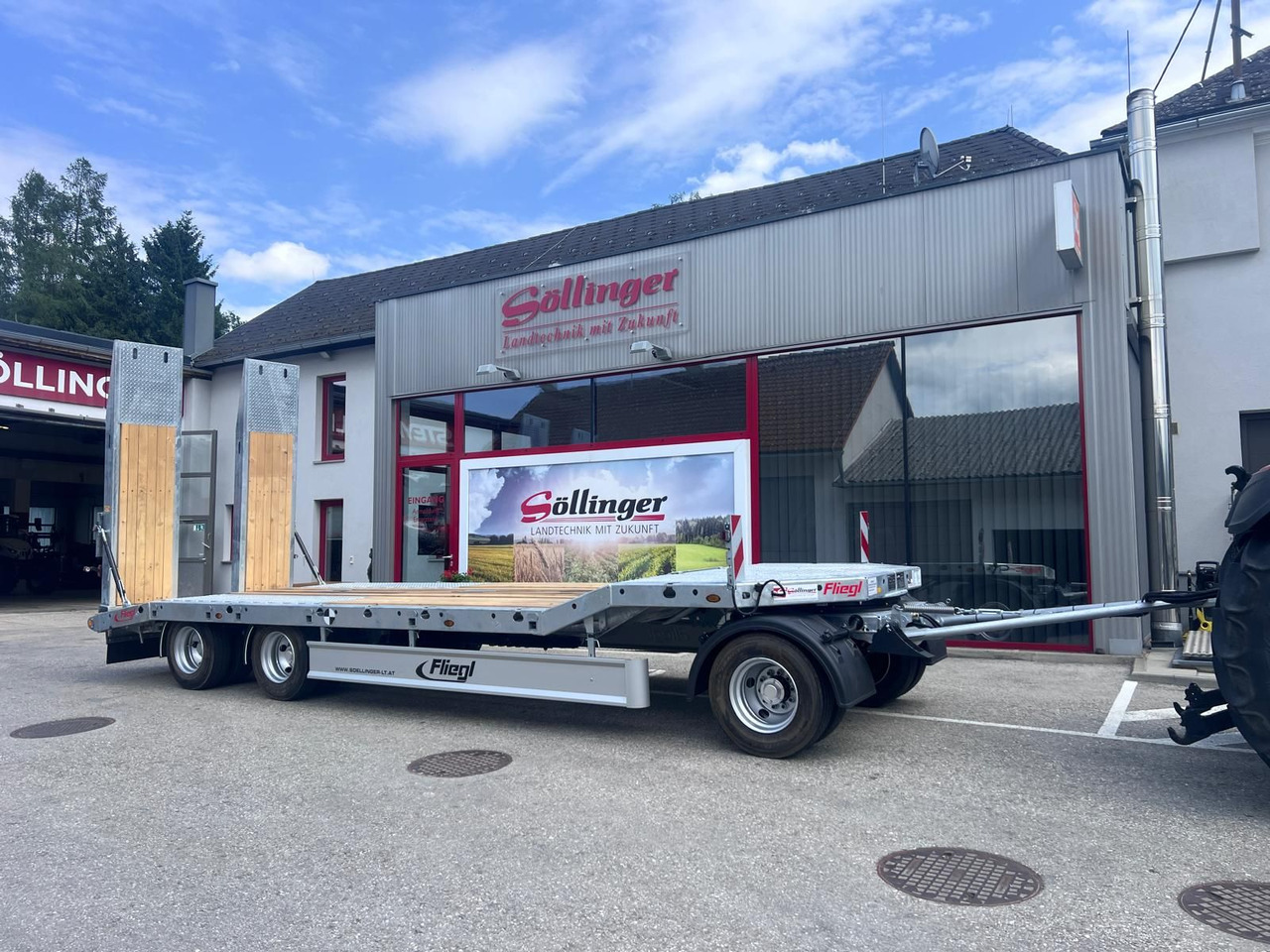 Fliegl Fliegl Tieflader DTL 300 AGRAR - Tieflader Anhänger: das Bild 4 Fliegl Fliegl Tieflader DTL 300 AGRAR - Tieflader Anhänger: das Bild 4