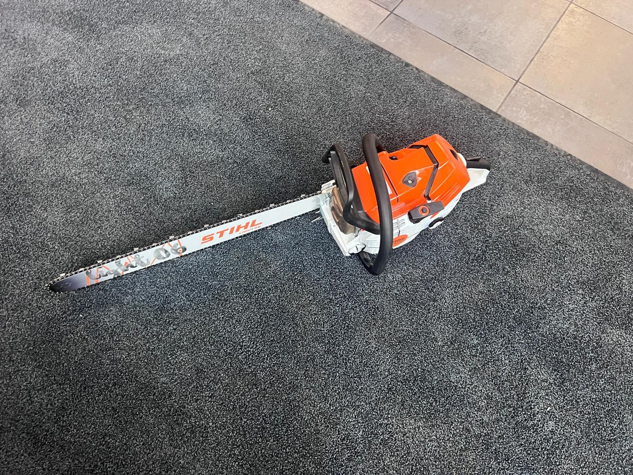 Stihl MS 500i - Werkzeug/ Gerät: das Bild 2 Stihl MS 500i - Werkzeug/ Gerät: das Bild 2