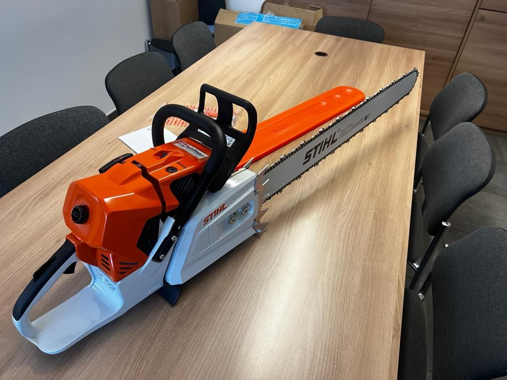 Stihl MS 881 - Werkzeug/ Gerät: das Bild 3 Stihl MS 881 - Werkzeug/ Gerät: das Bild 3
