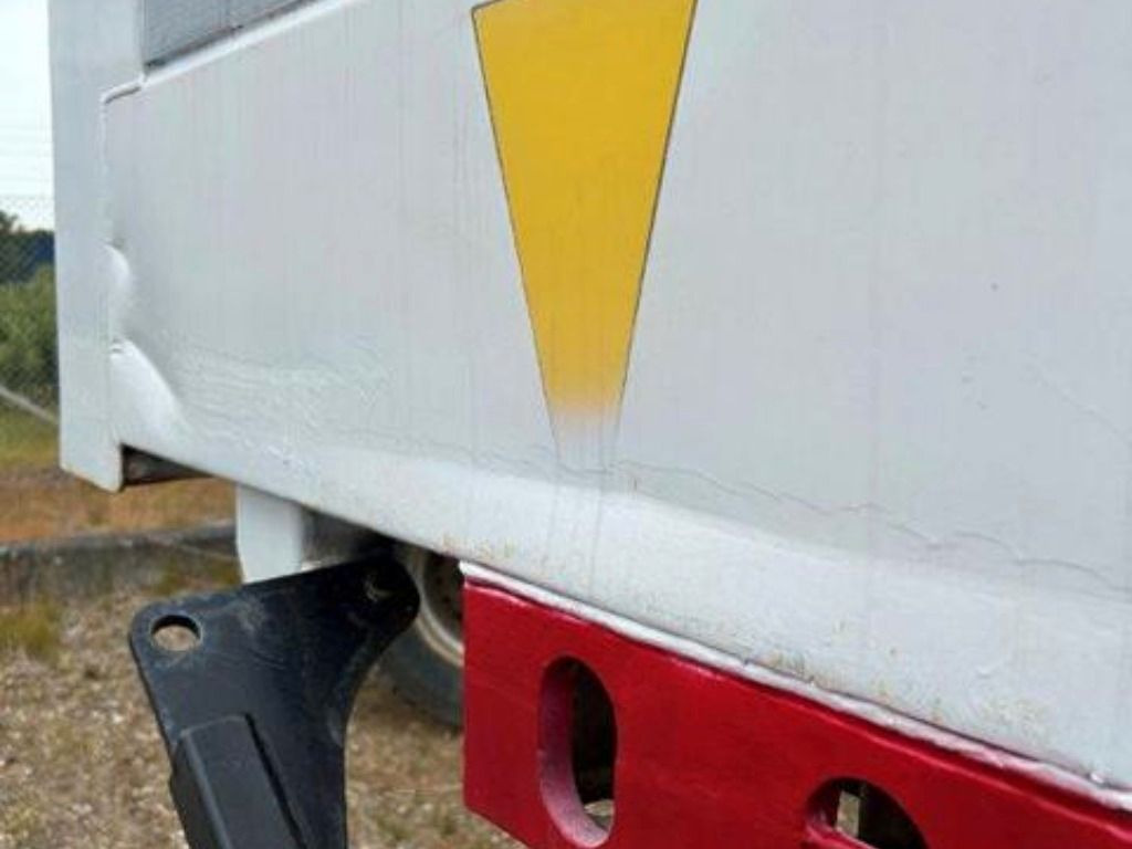 Kofferaufbau Krone Heck Alu.- Rolltor: das Bild 10