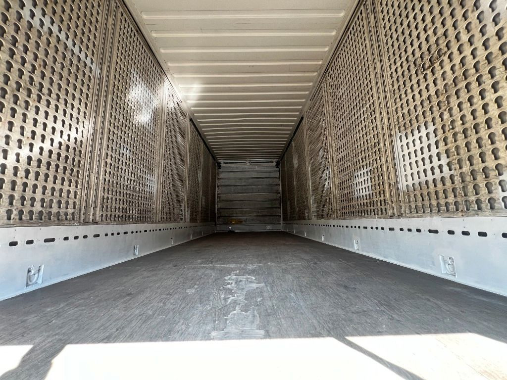 Krone Heck & Front Alu.- Rolltor - Kofferaufbau: das Bild 5 Krone Heck & Front Alu.- Rolltor - Kofferaufbau: das Bild 5