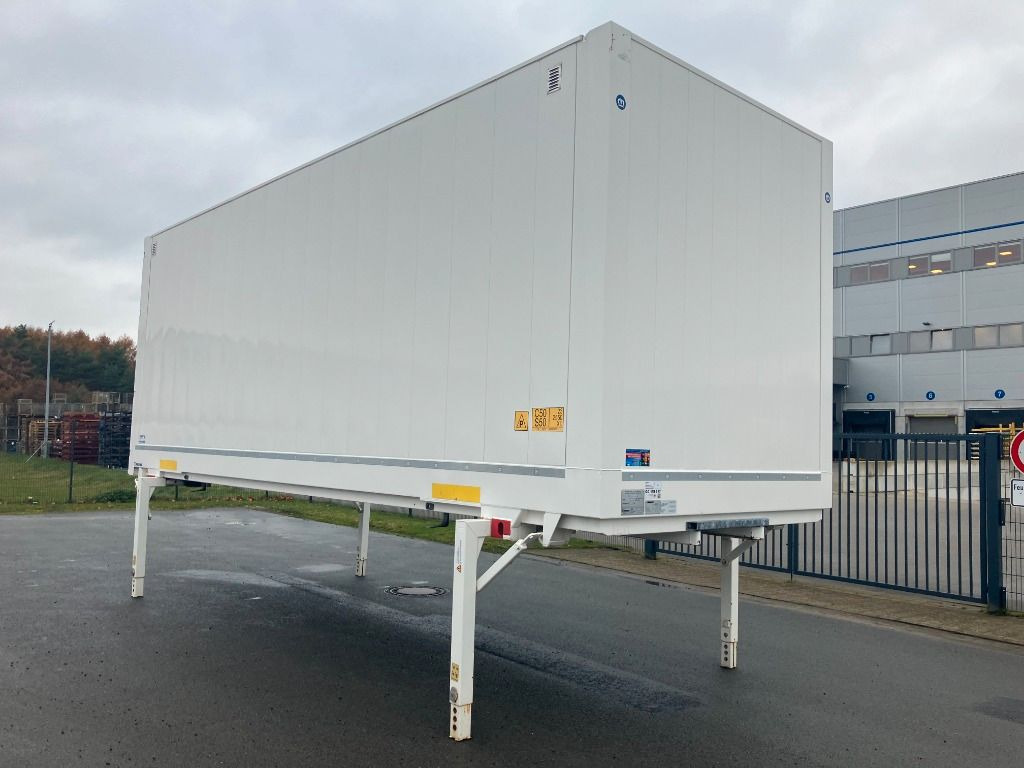 Krone Wechselbrücke Koffer - Kofferaufbau: das Bild 2 Krone Wechselbrücke Koffer - Kofferaufbau: das Bild 2