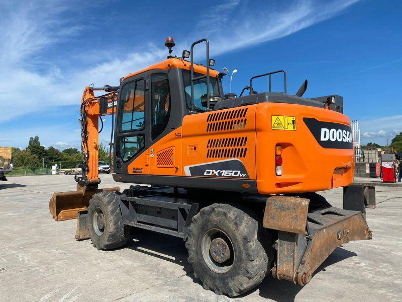 Doosan DX160W - Mobilbagger: das Bild 2 Doosan DX160W - Mobilbagger: das Bild 2