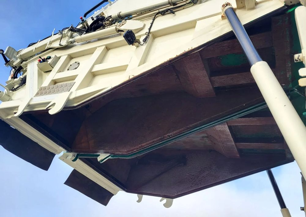 Müllwagen Mercedes-Benz Econic 2630 dwukomorowa: das Bild 16 Müllwagen Mercedes-Benz Econic 2630 dwukomorowa: das Bild 16