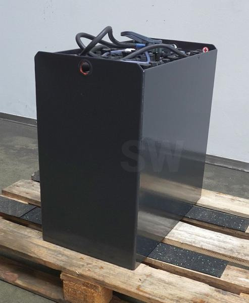 AIM 24 Volt 4 PzS 500 Ah - Batterie: das Bild 2 AIM 24 Volt 4 PzS 500 Ah - Batterie: das Bild 2