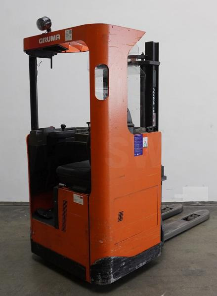 BT SRE135 - Hochhubwagen: das Bild 1 BT SRE135 - Hochhubwagen: das Bild 1