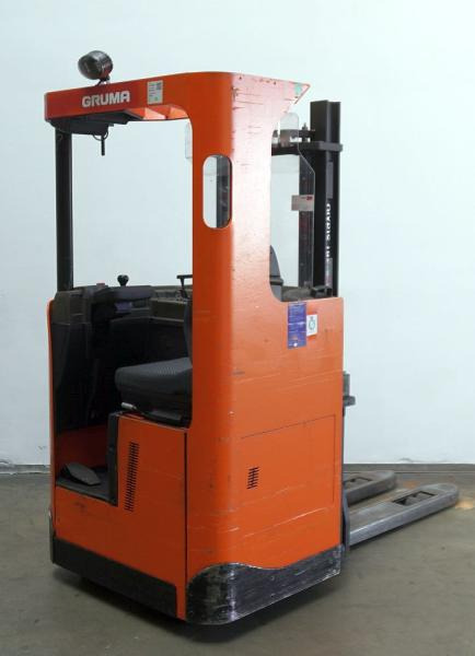 BT SRE135 - Hochhubwagen: das Bild 1 BT SRE135 - Hochhubwagen: das Bild 1
