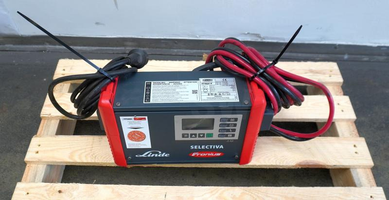 FRONIUS Fronius Selectiva 2050 2kw 24V/50A - Batterie: das Bild 3 FRONIUS Fronius Selectiva 2050 2kw 24V/50A - Batterie: das Bild 3