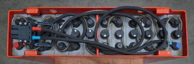GRUMA 24 Volt 3 PzS 375 Ah - Batterie: das Bild 3 GRUMA 24 Volt 3 PzS 375 Ah - Batterie: das Bild 3