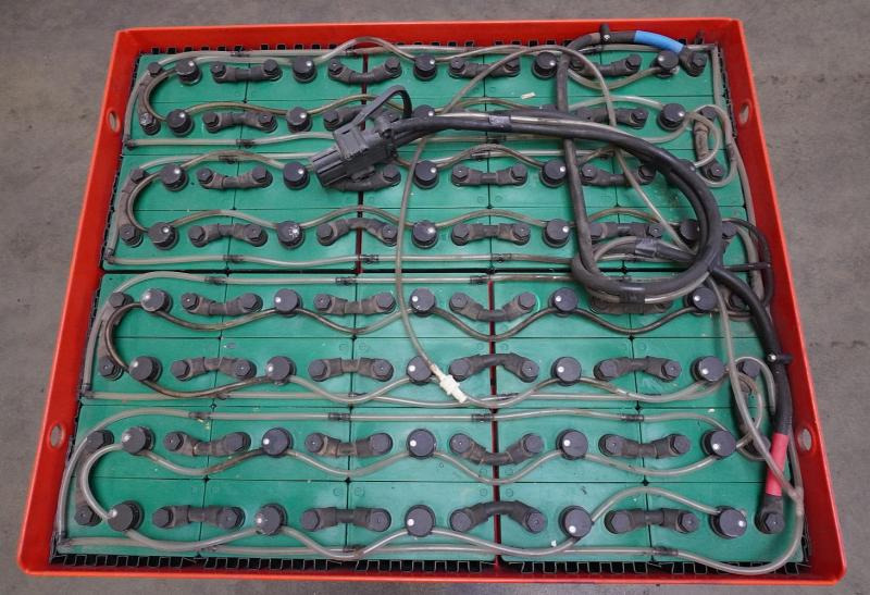 HOPPECKE 80 Volt 5 PzS 775 Ah - Batterie: das Bild 3 HOPPECKE 80 Volt 5 PzS 775 Ah - Batterie: das Bild 3