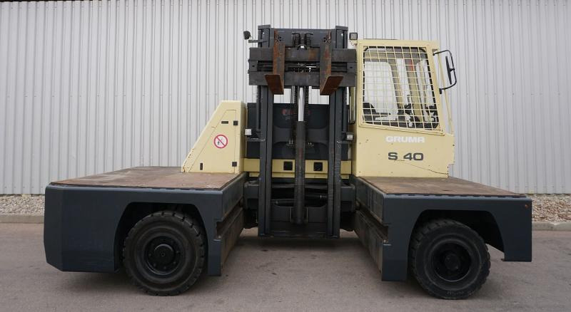 Hubtex S40E - Seitenstapler: das Bild 4 Hubtex S40E - Seitenstapler: das Bild 4