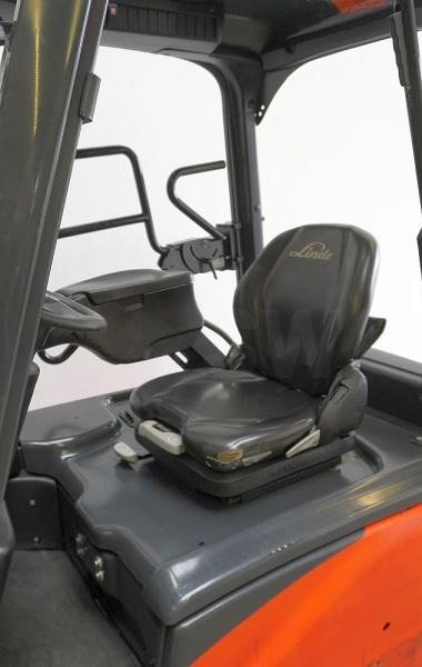 Linde E 16 H EVO 386-02 - Elektrostapler: das Bild 3 Linde E 16 H EVO 386-02 - Elektrostapler: das Bild 3