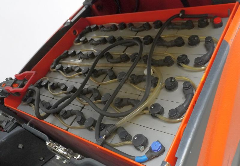 Linde E 16 H EVO 386-02 - Elektrostapler: das Bild 5 Linde E 16 H EVO 386-02 - Elektrostapler: das Bild 5