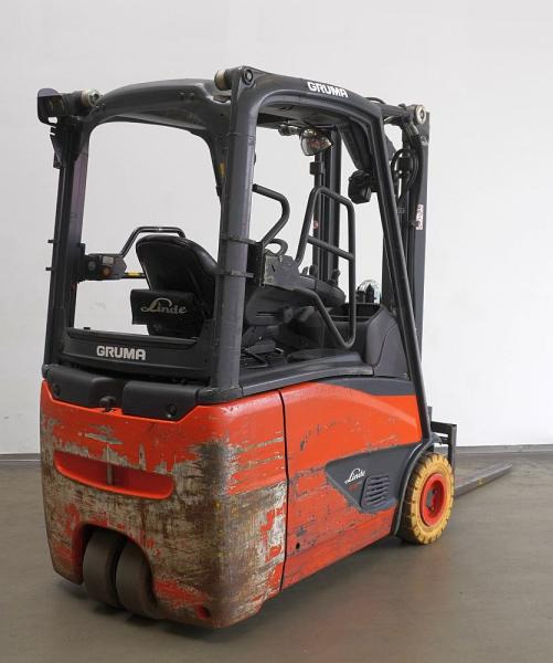 Linde E 16 H EVO 386-02 - Elektrostapler: das Bild 2 Linde E 16 H EVO 386-02 - Elektrostapler: das Bild 2