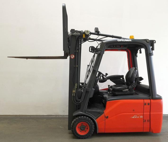 Linde E 16 L 386 - Elektrostapler: das Bild 4 Linde E 16 L 386 - Elektrostapler: das Bild 4