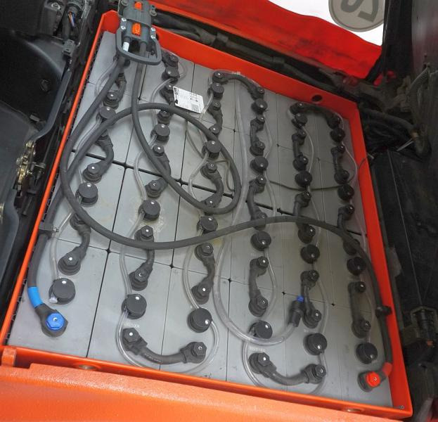 Linde E 16 L 386 - Elektrostapler: das Bild 5 Linde E 16 L 386 - Elektrostapler: das Bild 5