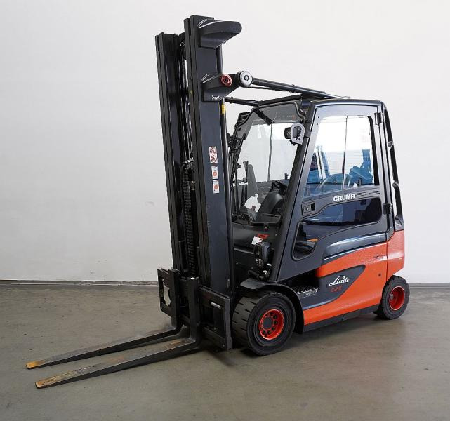 Linde E 25 387 - Elektrostapler: das Bild 1 Linde E 25 387 - Elektrostapler: das Bild 1