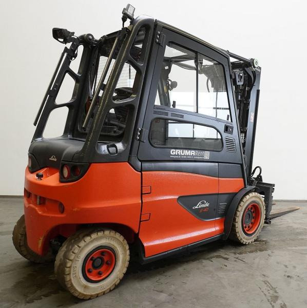 Linde E 40/600 H 388 - Elektrostapler: das Bild 2 Linde E 40/600 H 388 - Elektrostapler: das Bild 2