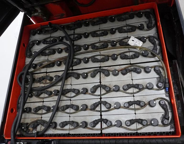 Linde E 40/600 H 388 - Elektrostapler: das Bild 5 Linde E 40/600 H 388 - Elektrostapler: das Bild 5