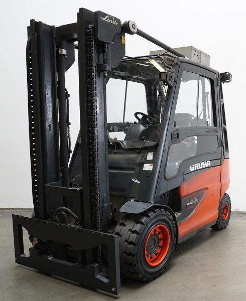 Linde E 40/600 H 388 - Elektrostapler: das Bild 1 Linde E 40/600 H 388 - Elektrostapler: das Bild 1