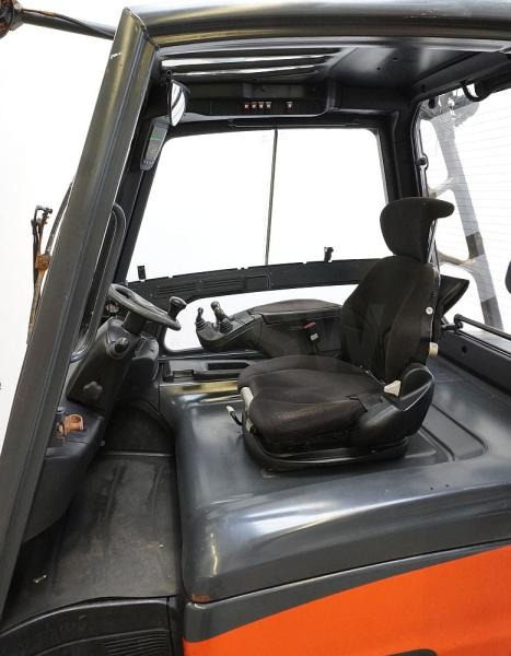 Linde E 40/600 HL 388 - Elektrostapler: das Bild 3 Linde E 40/600 HL 388 - Elektrostapler: das Bild 3