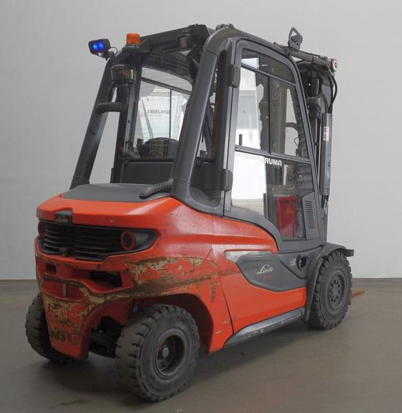 Linde H 30 D 1202 - Dieselstapler: das Bild 2 Linde H 30 D 1202 - Dieselstapler: das Bild 2