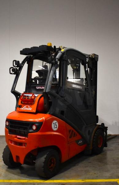 Linde H 35 T EVO 393-02 - Treibgasstapler: das Bild 2 Linde H 35 T EVO 393-02 - Treibgasstapler: das Bild 2